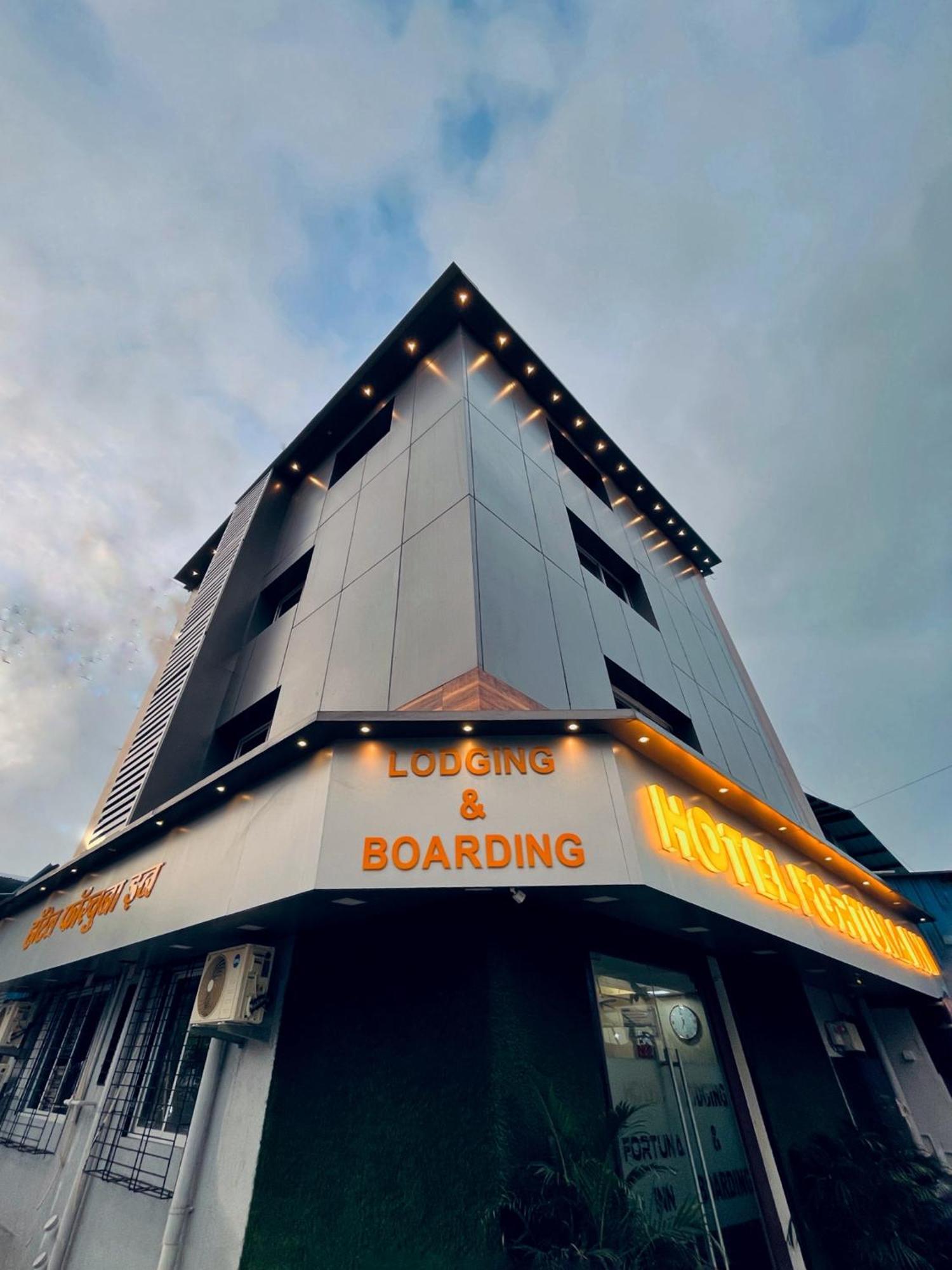 Fortuna Inn Manage By Sn Hospitality Navi Mumbai Buitenkant foto